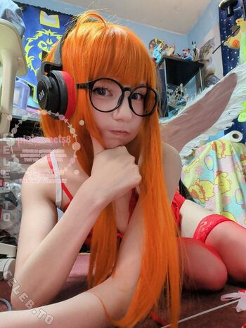 Pinksweet8 ellen zappa image