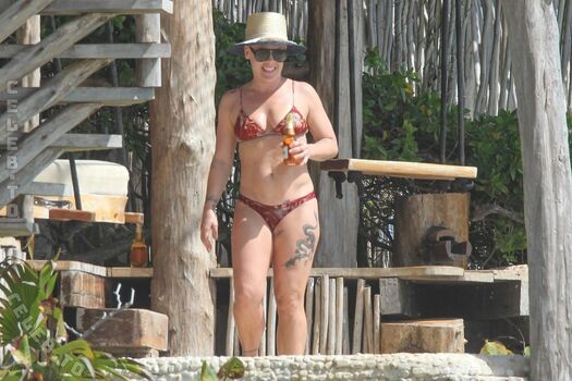 Pinkvideovault image