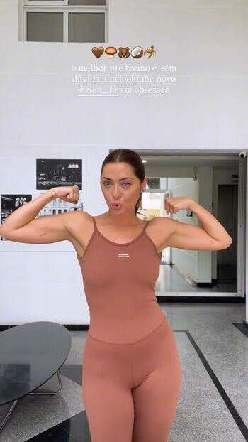 Polliana Aleixo