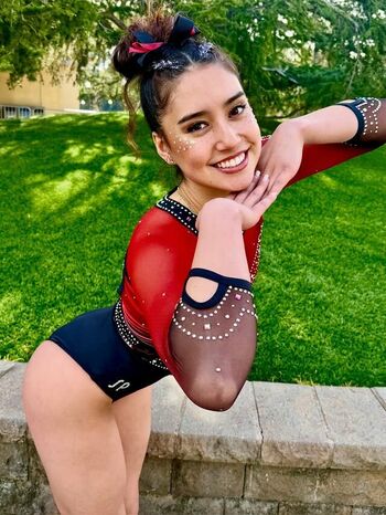 Porsche mia trinindad image