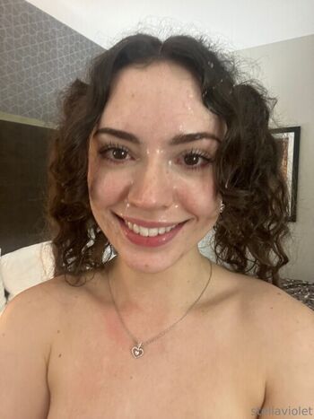 Post facial selfie videos image