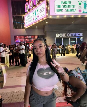 Prettii miraclee image