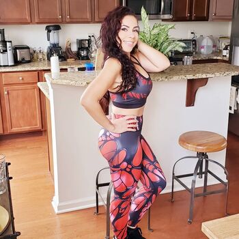 Pretty green eyezz image