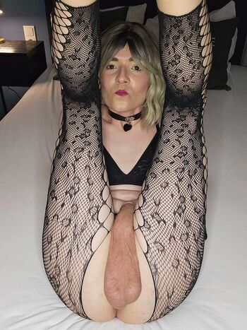 Prettyboi2000x image