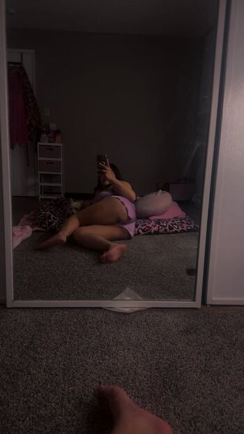 Prettyinpinqq12 image