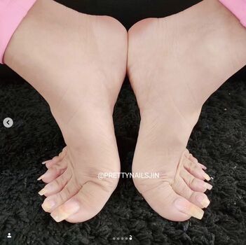 Prettynailsjin image