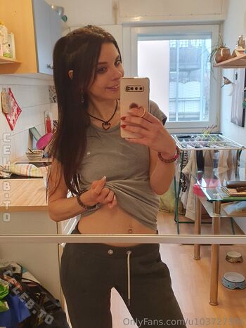 Princesskittycash page 2 image