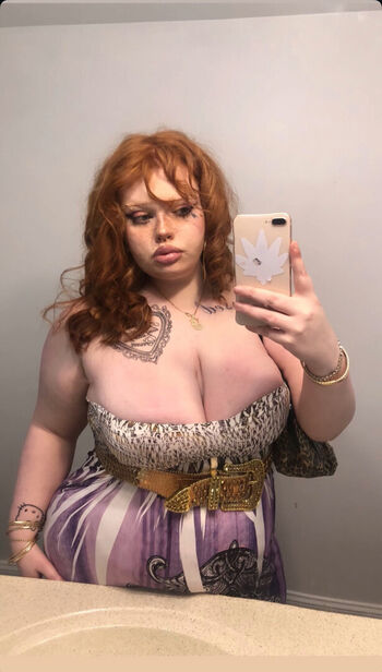 Princessofpleasuree image