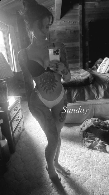 Pulpfictionally image