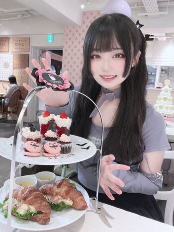Purinn cosplay image