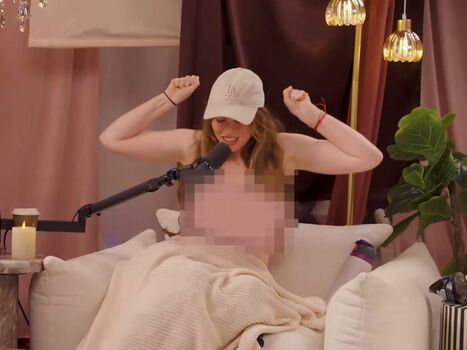 Qtcinderella 1 page 2 image