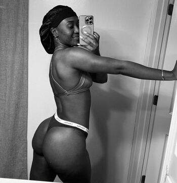 Queen aminata image
