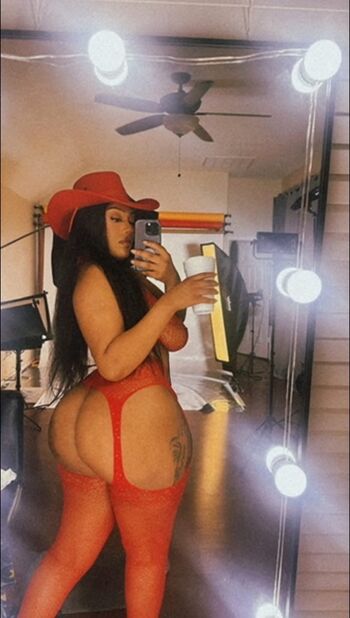 Queen sznn image