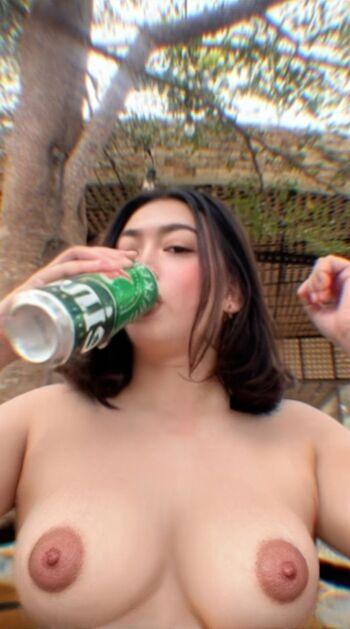 Queency geollina image