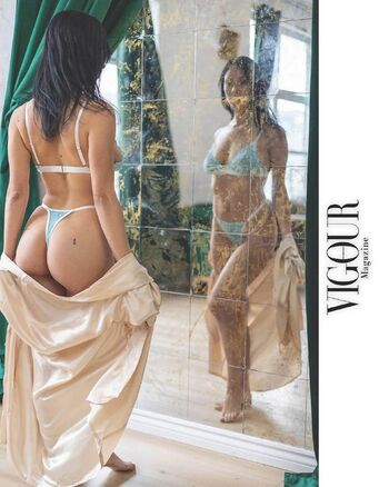 Queengold chains image