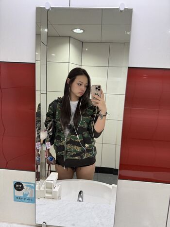 Queensashaxo image