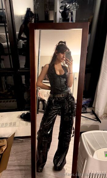 Quinn finite 1 page 11 image