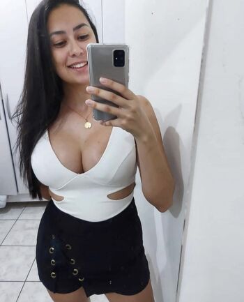 &Quot;Quem É Essa&Quot; Pesquise Nomes Aqui.