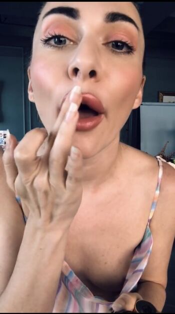 Qveen herby rapper amy noonan image