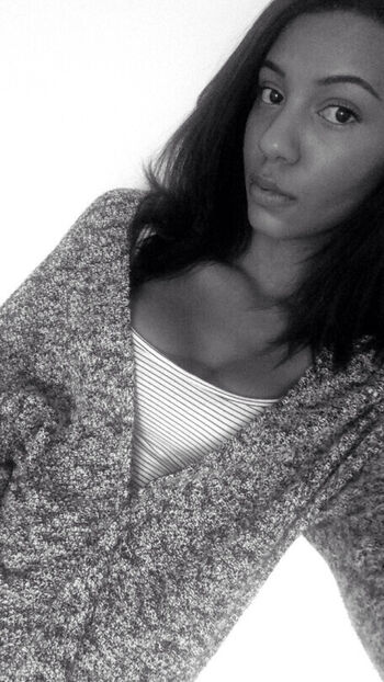 R ache lx image