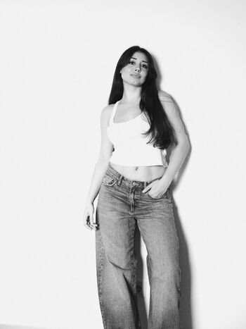 Rabia karaarslan image