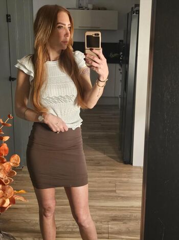 Racheloffrecord relybely image