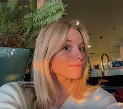 Raegan fordemwalt image