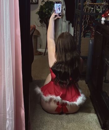 Raelynn arin image