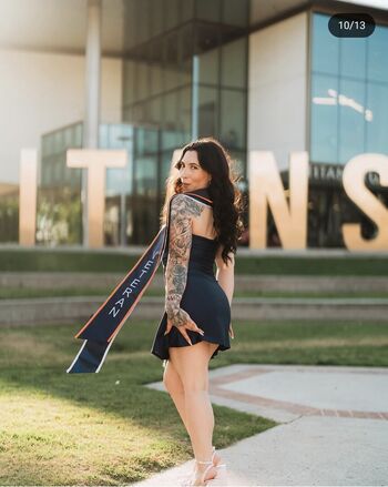 Raelynn page 2 image