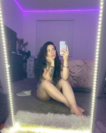 Raelynn page 2 image