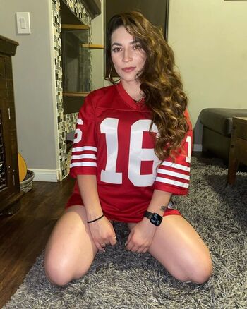 Raelynn page 2 image