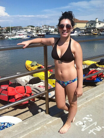 Raelynn image