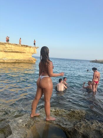 Rafaella bermach image