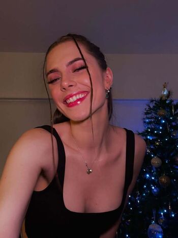 Raine reacts image
