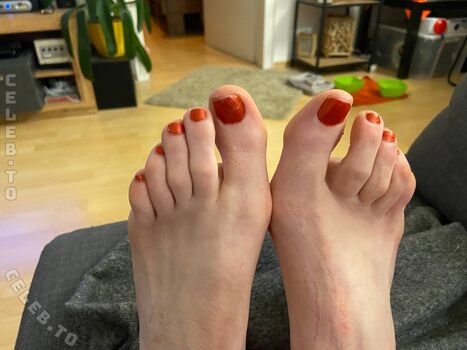 Ramona rox page 2 image