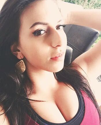 React girls of yt image