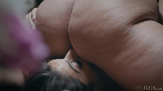 Reagan foxx 1 page 2 image