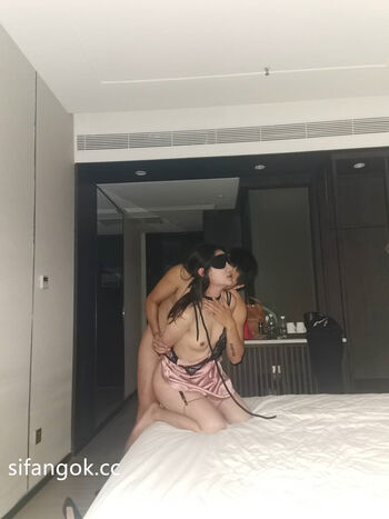 Realestasiangirls image