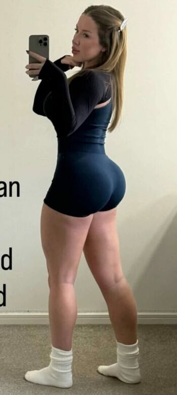 Realitycheckchickk image