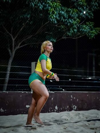 Rebeca lemos image