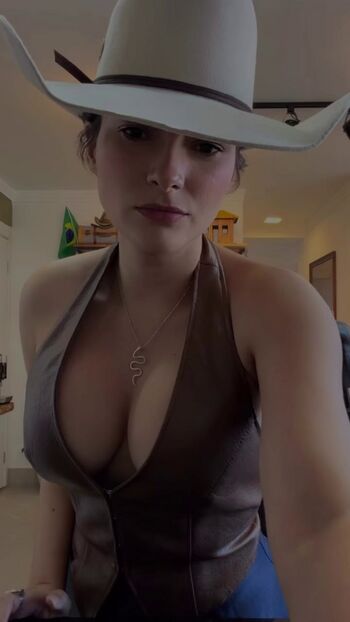 Rebeca nonatto image