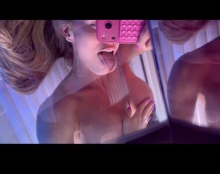 Rebekah lea willich image