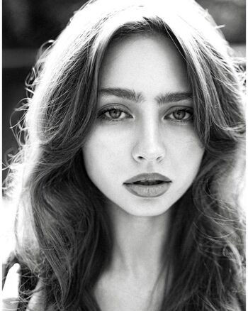 Renata valliulina image