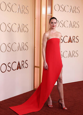 Renate reinsve page 2 image