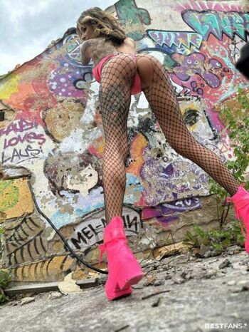 Request lillieprivat image