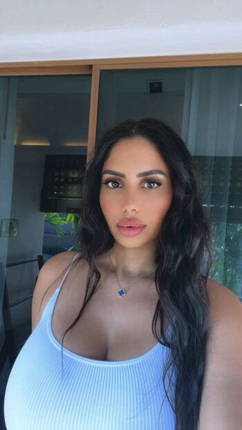 Rere bollywood image