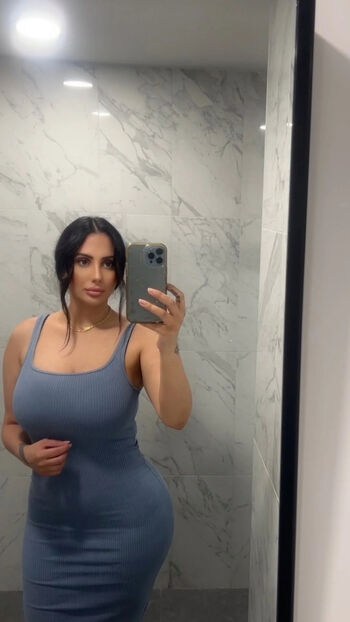 Rere bollywood image