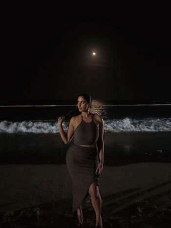 Rere bollywood image