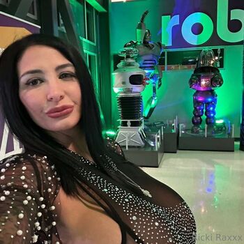 Ricki raxxx image