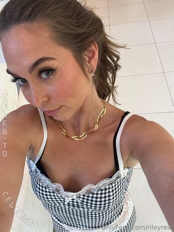 Riley reid 1 page 4 image